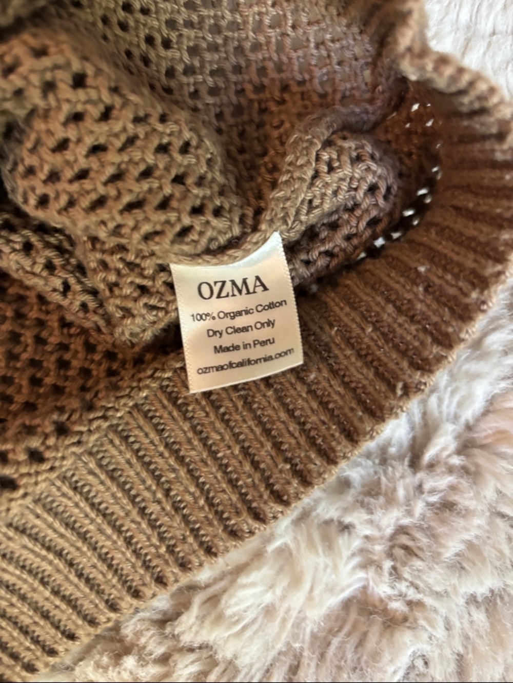 OZMA Sweater - Picture 5 of 6